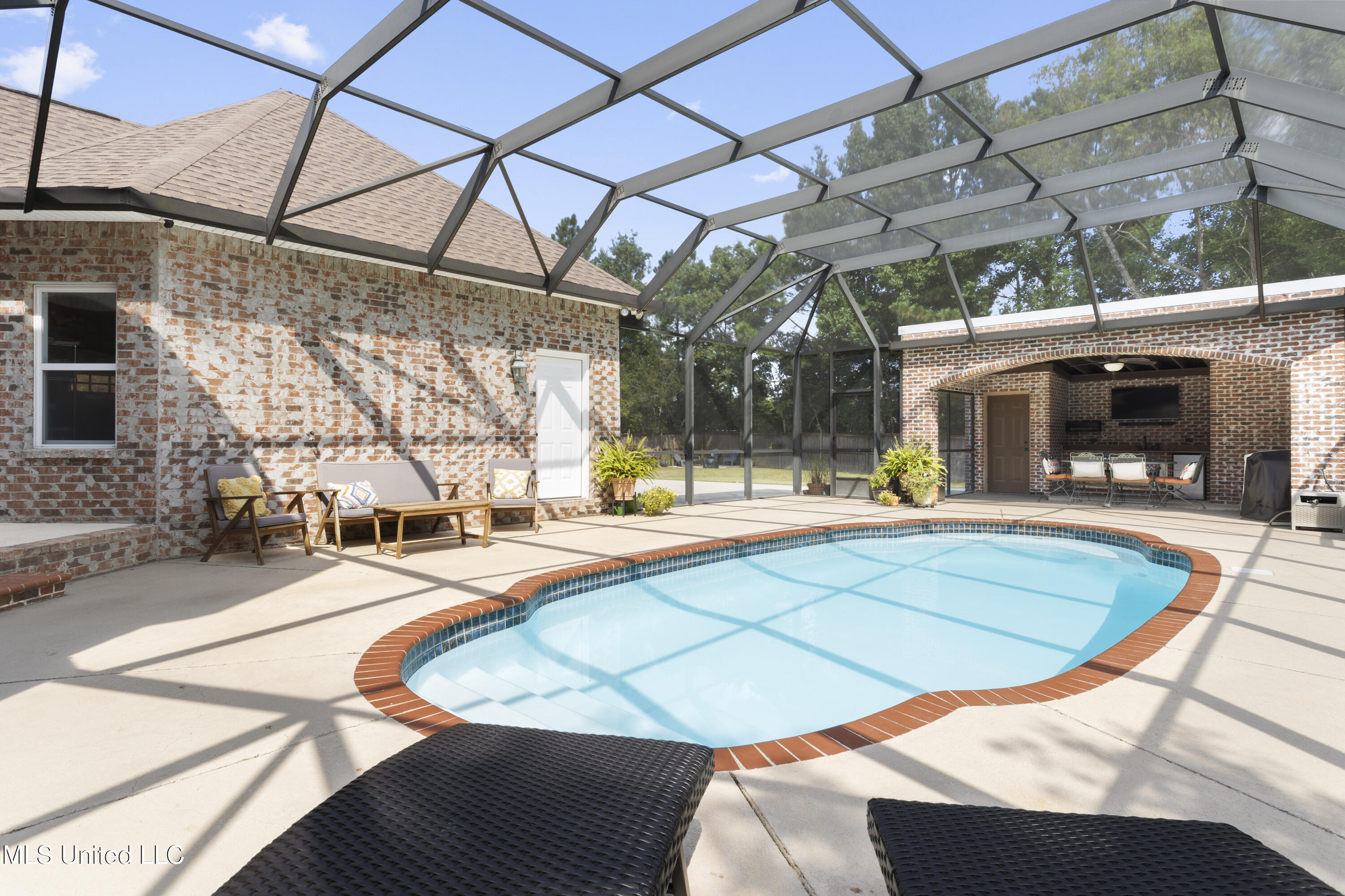 6305 Silverleaf Drive Ocean Springs, MS 39564 - Photo 3 of 88 0089