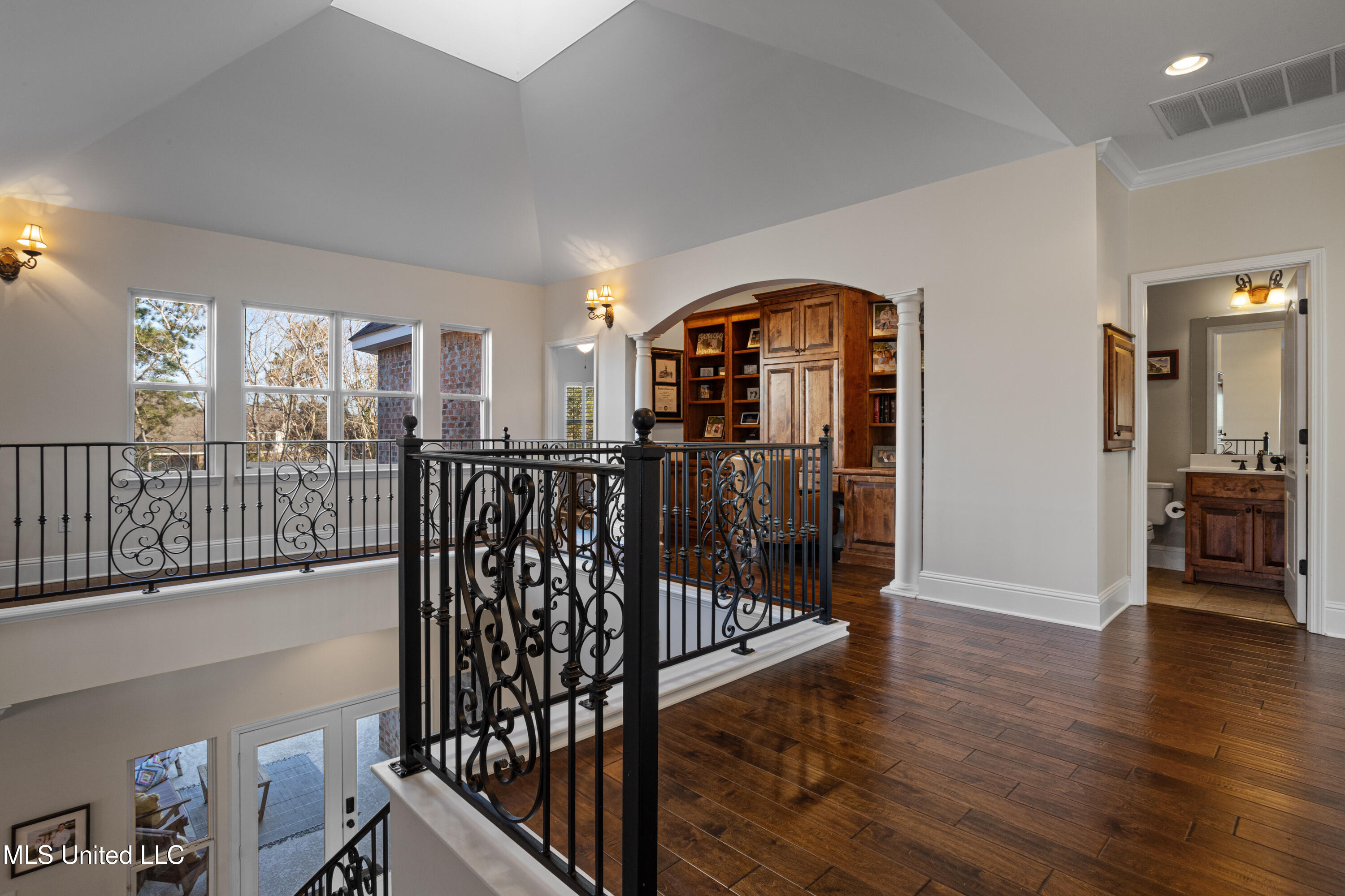 6305 Silverleaf Drive Ocean Springs, MS 39564 - Photo 37 of 88 0040