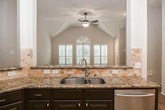 $2,600 | 2218 Millerton Lane, Katy, TX 77450