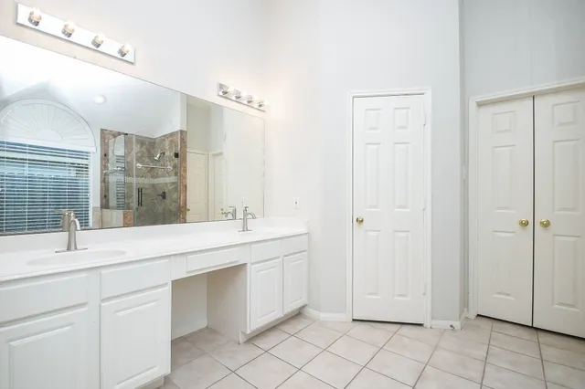 $2,600 | 2218 Millerton Lane, Katy, TX 77450