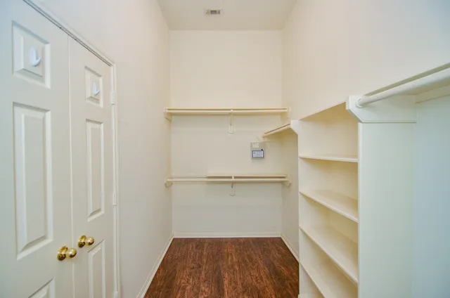 $2,600 | 2218 Millerton Lane, Katy, TX 77450