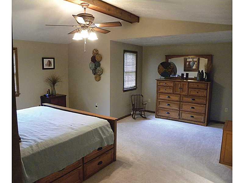 1395 Paxton Farm Road Washington, PA 15301 - Photo 11 of 16 Master Bedroom.