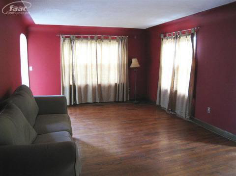 5484 Johnson Road Flushing, MI 48433 - Photo 3 of 18 20166290-2.JPG