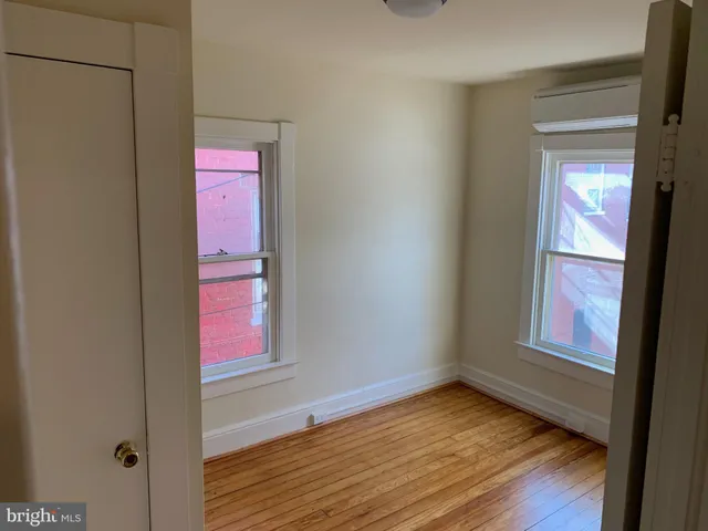 $1,400 | 130 East German Street, Unit 201, Shepherdstown, WV 25443