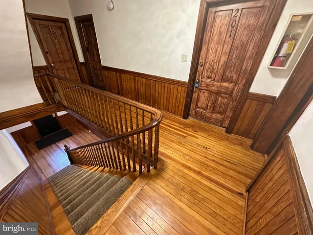 $1,400 | 130 East German Street, Unit 201, Shepherdstown, WV 25443