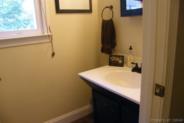3367 Providence Road Hayes, VA 23072 - Photo 13 of 35