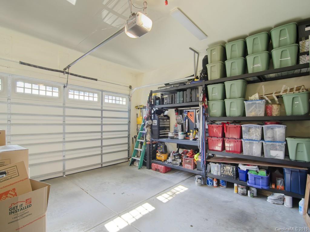 411 Spring Street, Unit 411 Davidson, NC 28036 - Photo 22 of 24 Gallery Image 22