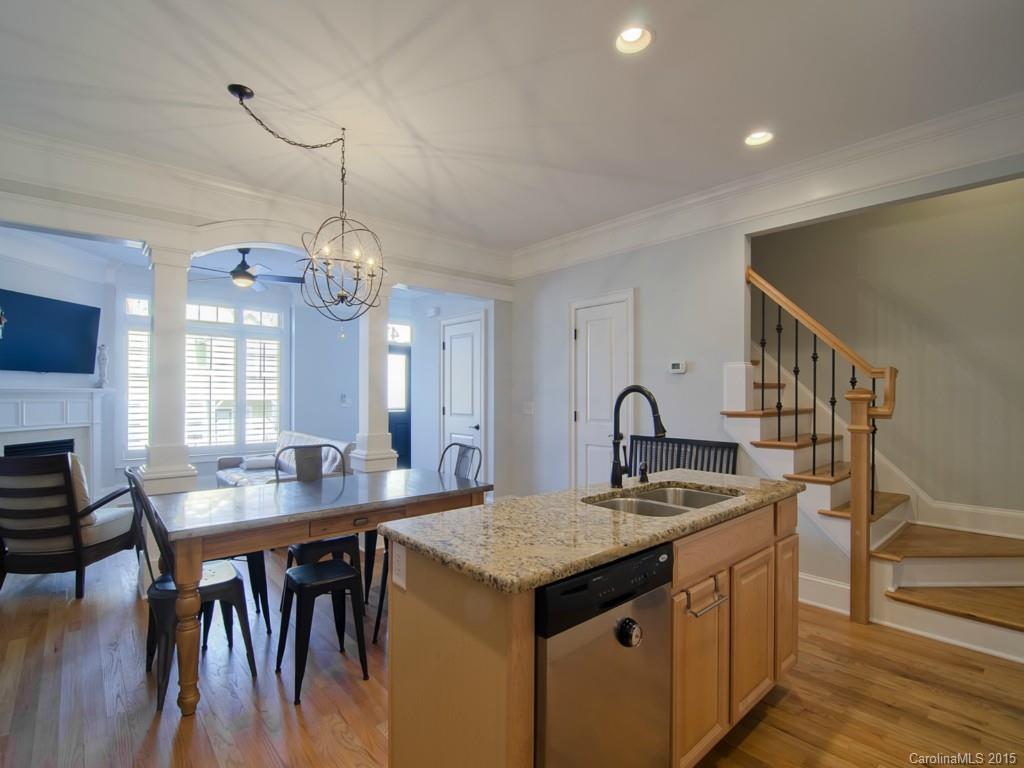 411 Spring Street, Unit 411 Davidson, NC 28036 - Photo 8 of 24 Gallery Image 8