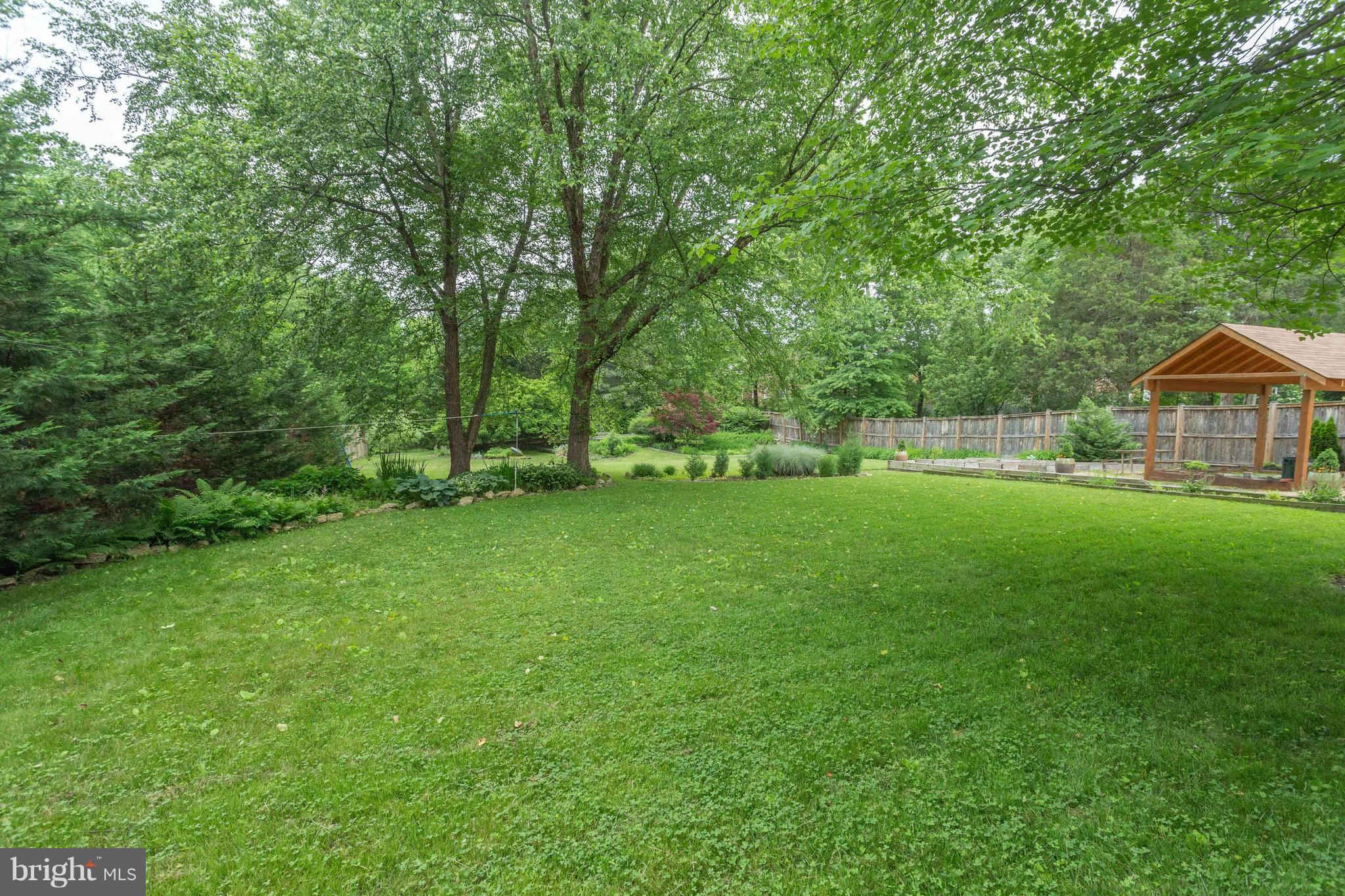 4016 Trapp Road Fairfax, VA 22032 - Photo 25 of 29 Exterior (Rear)