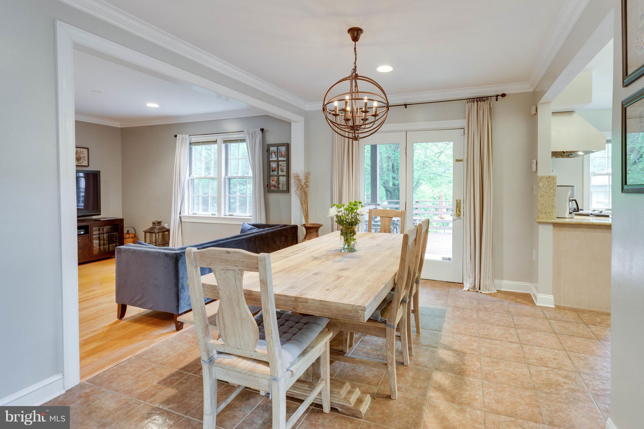 4016 Trapp Road Fairfax, VA 22032 - Photo 9 of 29 Interior (General)