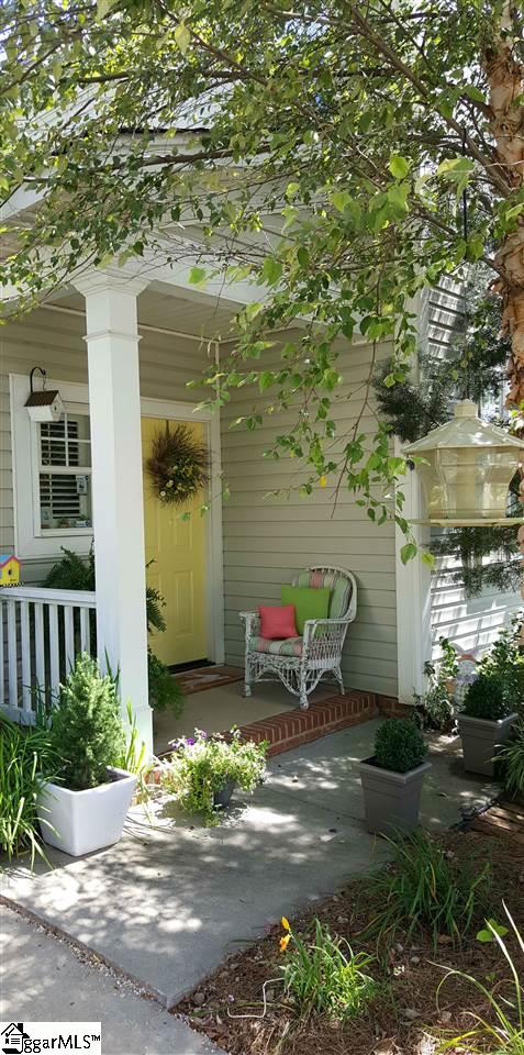 705 Anderson Road Greenville, SC 29601 - Photo 1 of 27 Gallery Image 1