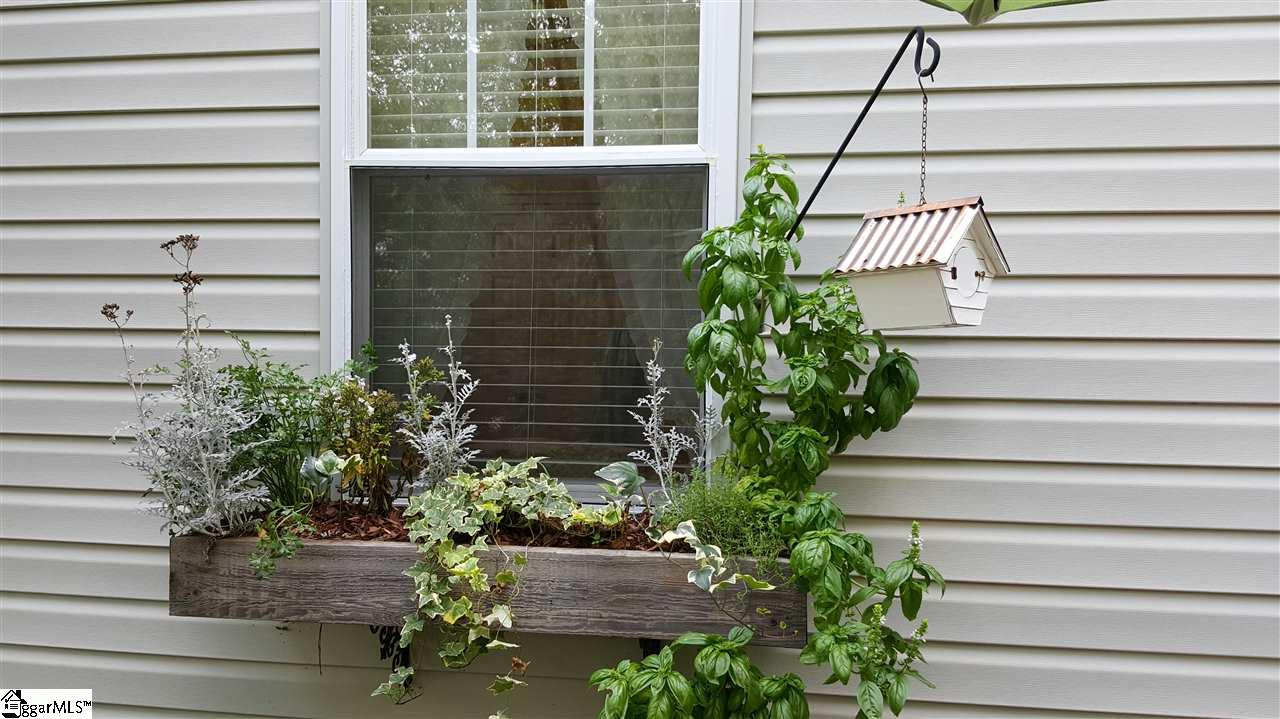 705 Anderson Road Greenville, SC 29601 - Photo 21 of 27 Gallery Image 21