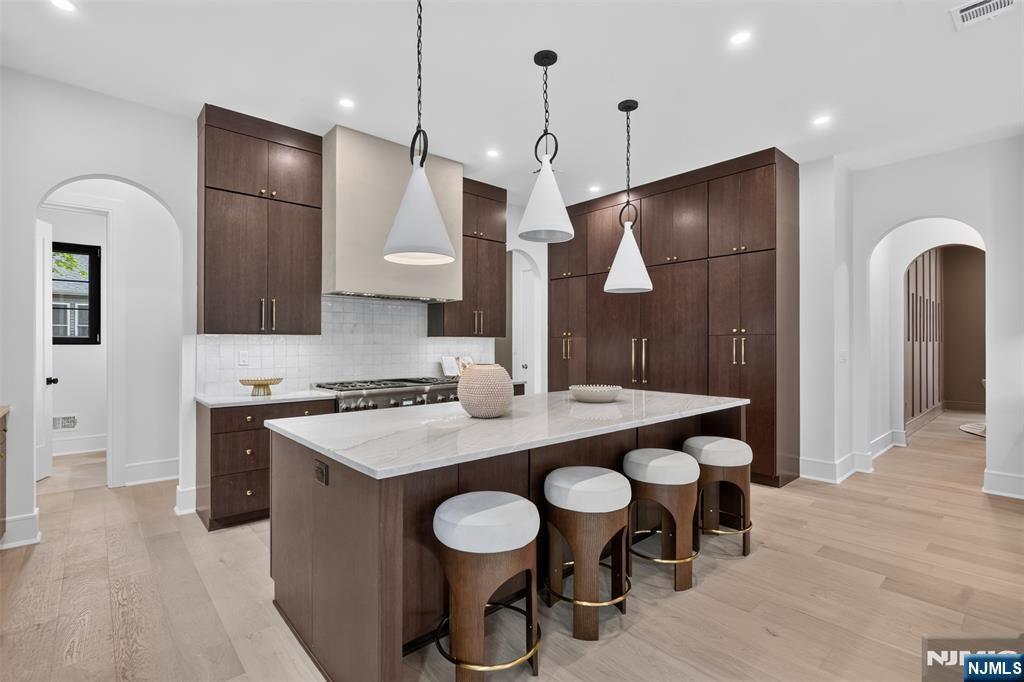134 Morningside Road Paramus, NJ 07652 - Photo 14 of 47 Gallery Image 14