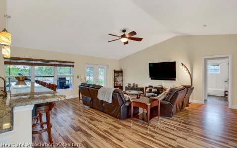 4210 Singer Street Sebring, FL 33872 - Photo 17 of 20 Gallery Image 17