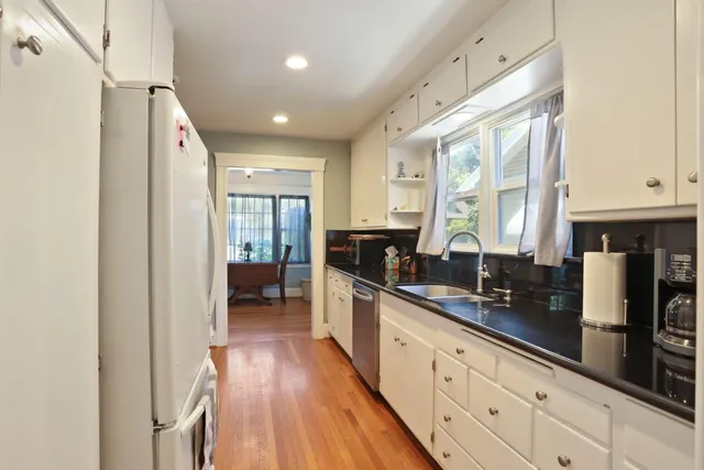 $489,900 | 1128 West Walnut Street, Stockton, CA 95203