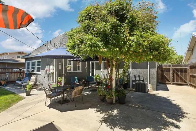 $489,900 | 1128 West Walnut Street, Stockton, CA 95203