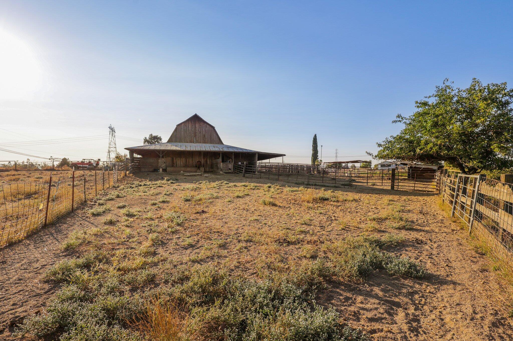 5078 Balls Ferry Road Anderson, CA 96007 - Photo 40 of 113 15-web-or-mls-8K3A7588