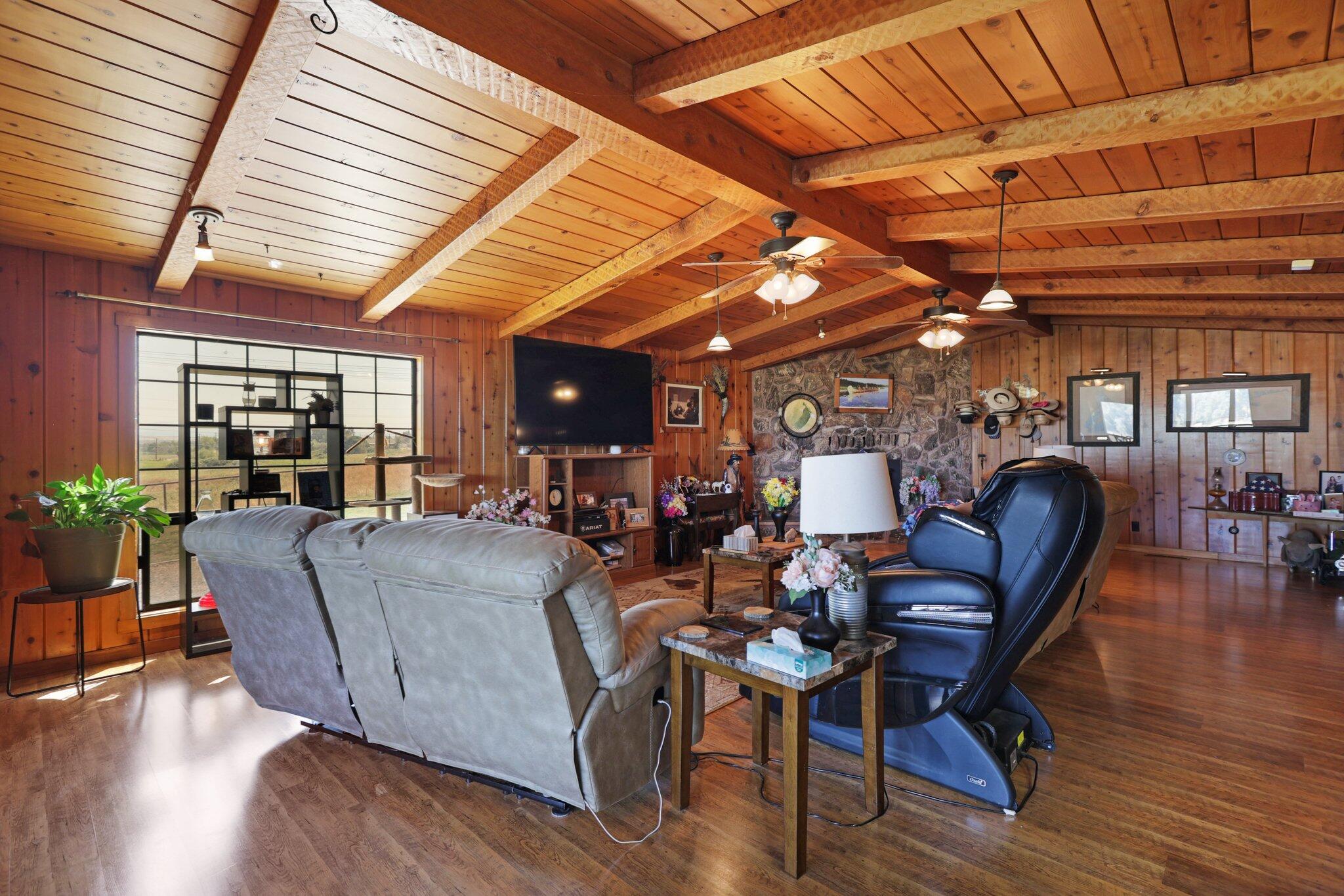 5078 Balls Ferry Road Anderson, CA 96007 - Photo 10 of 113 91-web-or-mls-8K3A8294