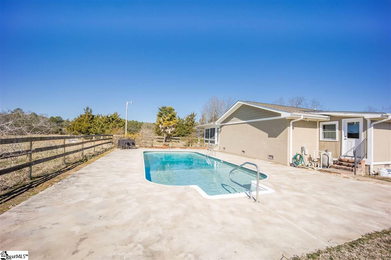 625 Johnny Long Road Iva, SC 29655 - Photo 22 of 27