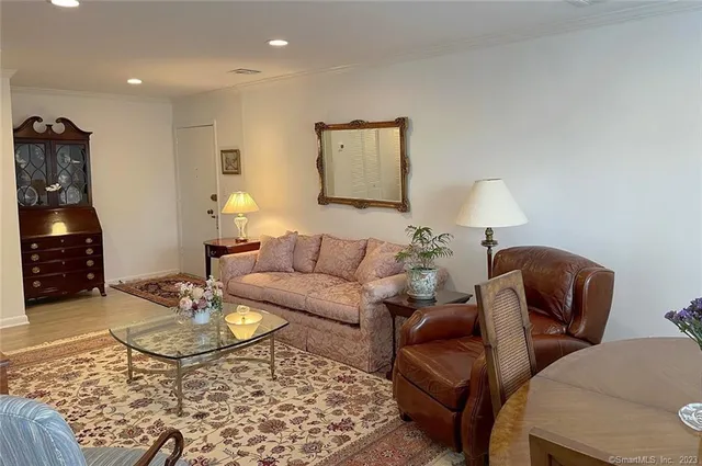 $3,650 | 87 Southport Woods Drive, Southport, CT 06890