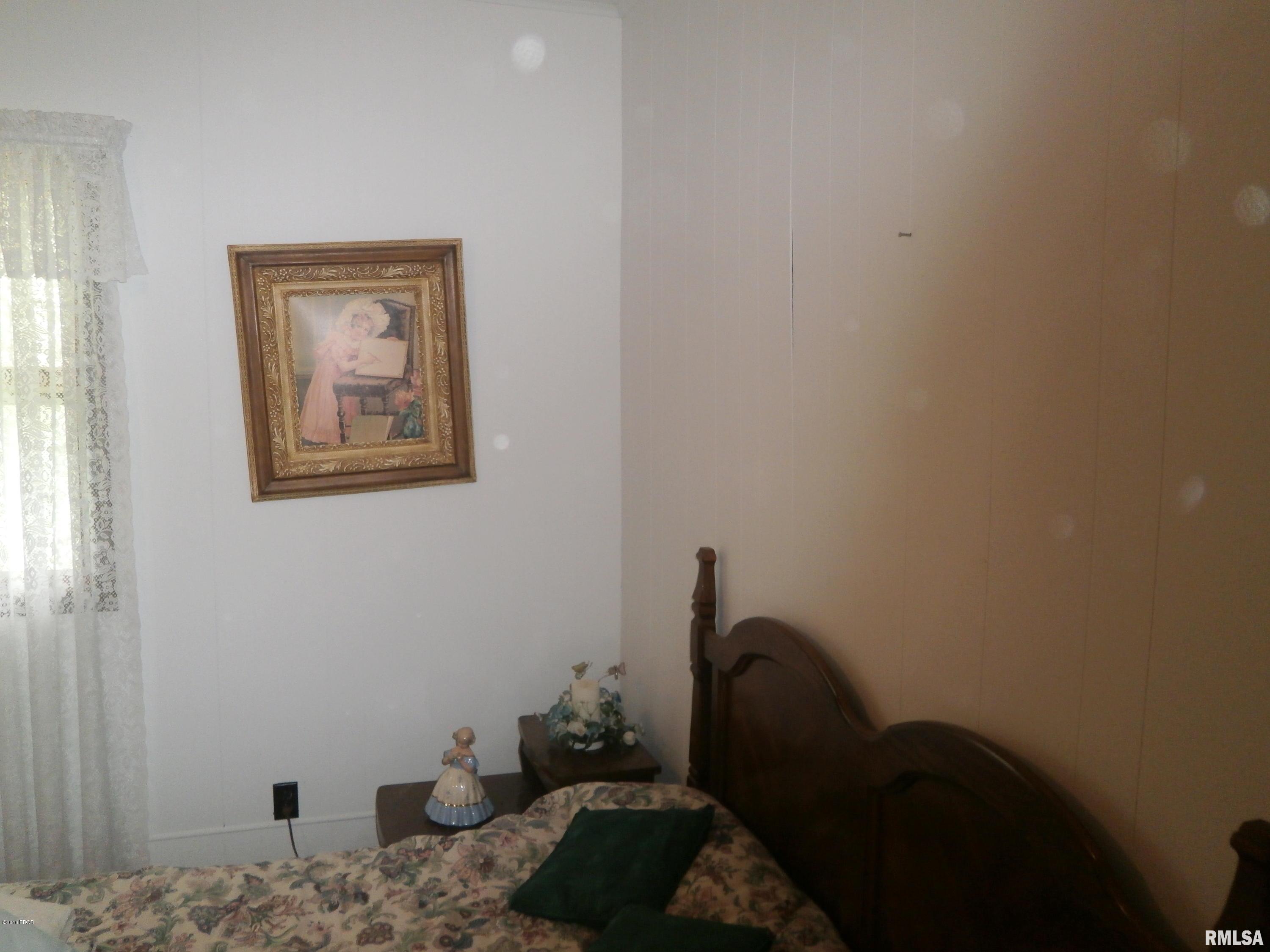 11311 Rend City Road Benton, IL 62812 - Photo 15 of 35