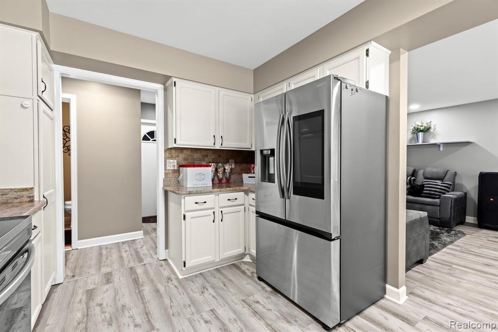 17526 Inkster Road Redford, MI 48240 - Photo 19 of 47 Gallery Image 19
