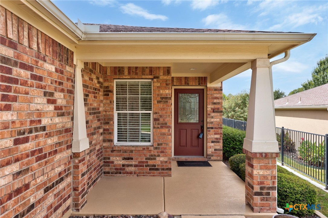 309 Kickapoo Creek Lane Georgetown, TX 78633 - Photo 5 of 28 a view of balcony with furniture