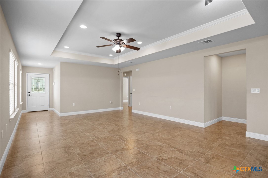 309 Kickapoo Creek Lane Georgetown, TX 78633 - Photo 9 of 28 a view of an empty room