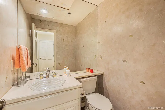 $7,000 | 5961 South Boston Street, Greenwood Village, CO 80111