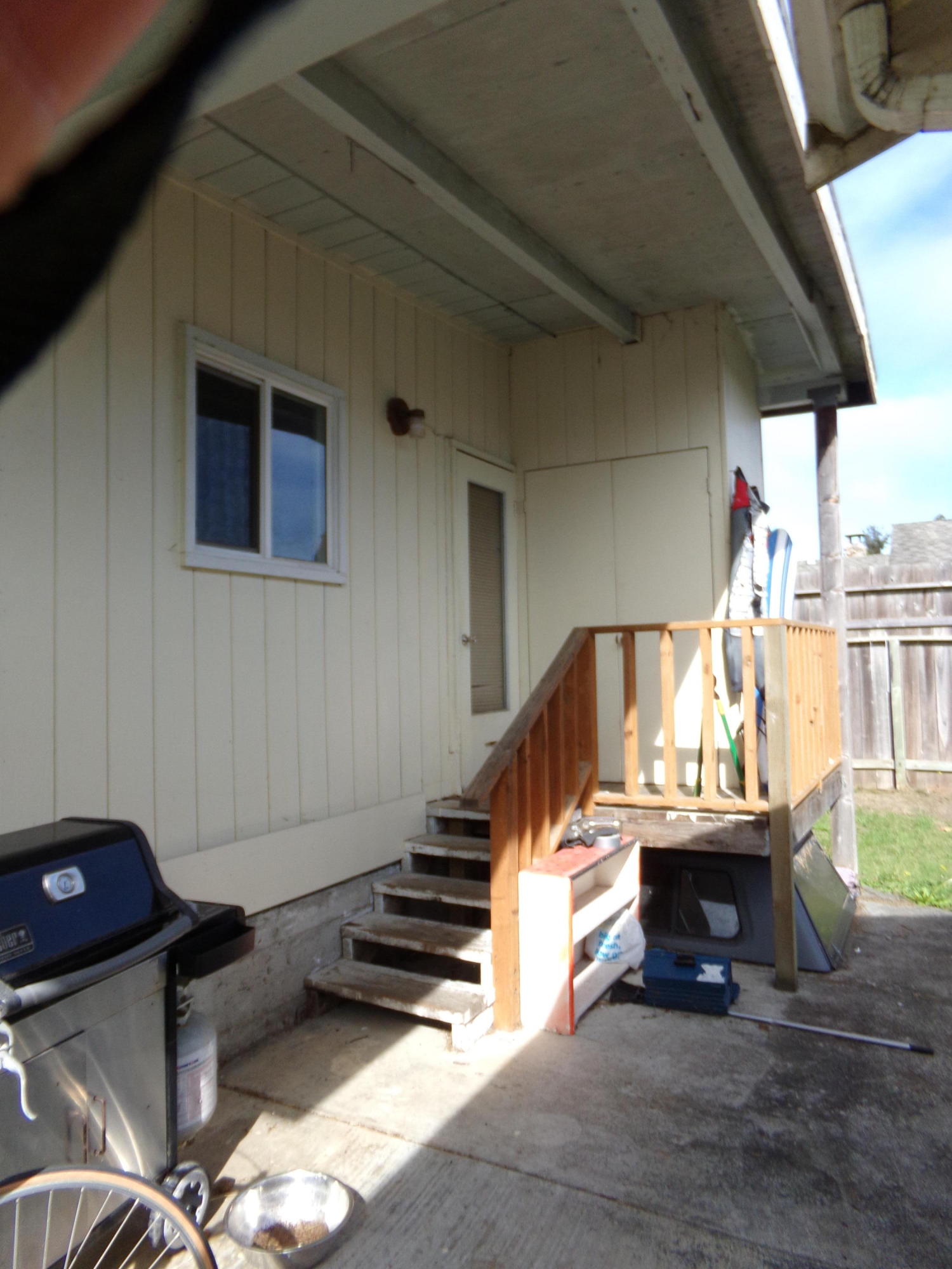 3006-3008 Simmons Road Eureka, CA 95503 - Photo 5 of 18