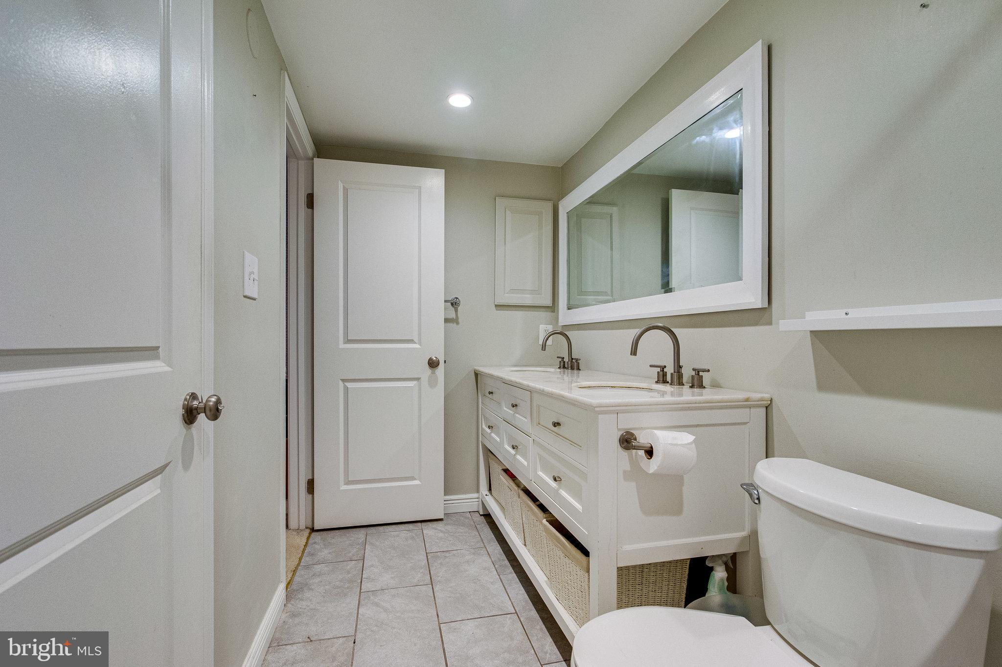 4520 28th Road South, Unit A Arlington, VA 22206 - Photo 16 of 31 Gallery Image 16