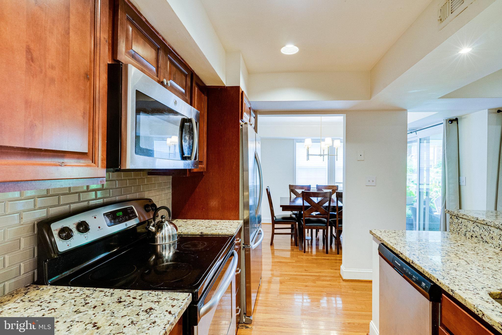 4520 28th Road South, Unit A Arlington, VA 22206 - Photo 8 of 31 Gallery Image 8