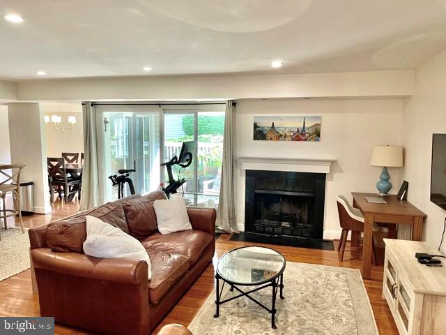 4520 28th Road South, Unit A Arlington, VA 22206 - Photo 9 of 31 Gallery Image 9