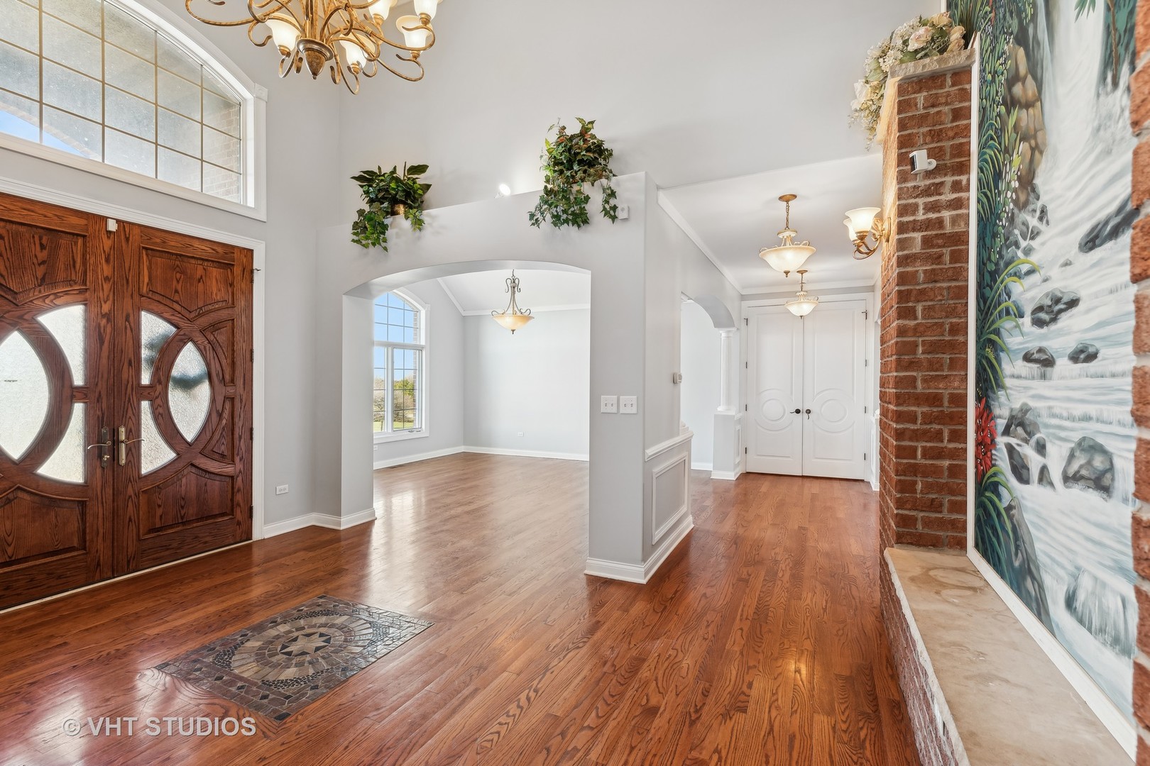 26711 South Anna Lane Monee, IL 60449 - Photo 12 of 43 a view of livingroom with furniture and wooden floor