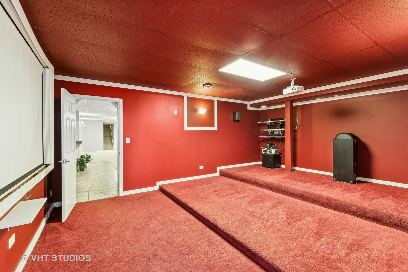 26711 South Anna Lane Monee, IL 60449 - Photo 41 of 43 a bedroom with a bed and a mirror
