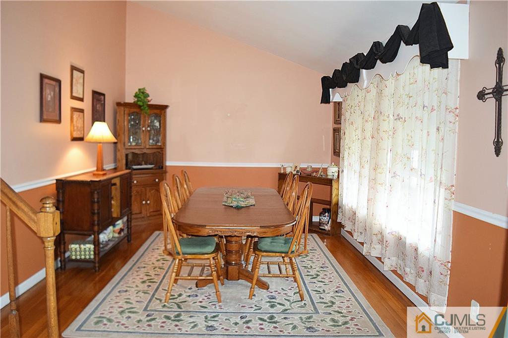62 Westminster Road Colonia, NJ 07067 - Photo 3 of 13 Gallery Image 3