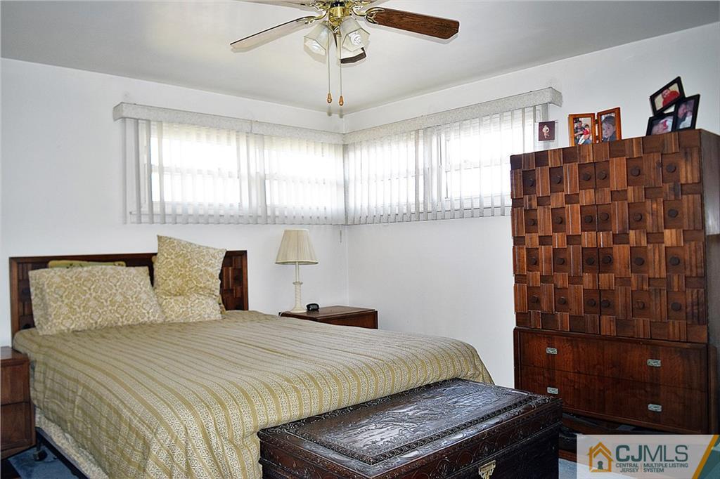 62 Westminster Road Colonia, NJ 07067 - Photo 7 of 13 Gallery Image 7