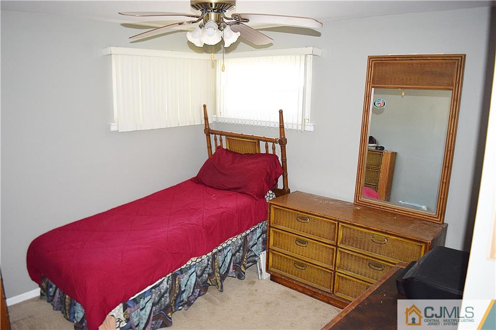62 Westminster Road Colonia, NJ 07067 - Photo 8 of 13 Gallery Image 8