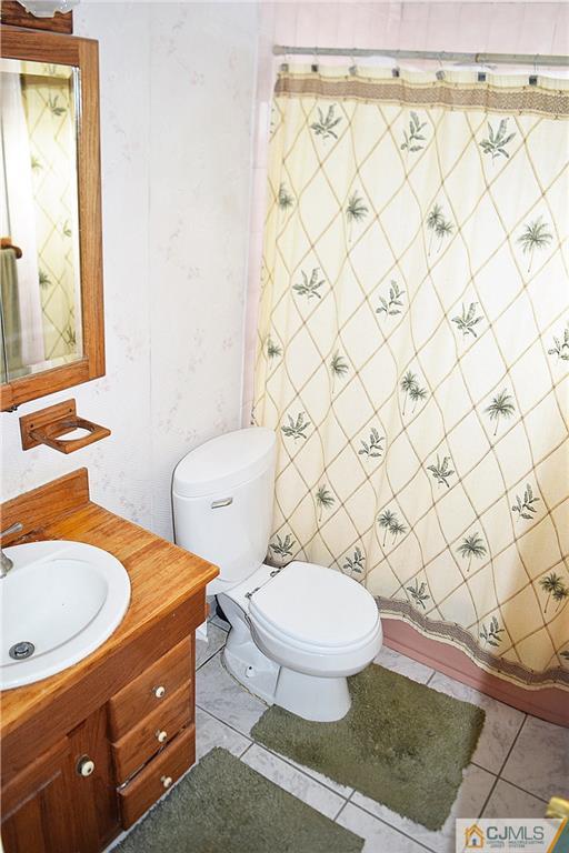 62 Westminster Road Colonia, NJ 07067 - Photo 10 of 13 Gallery Image 10