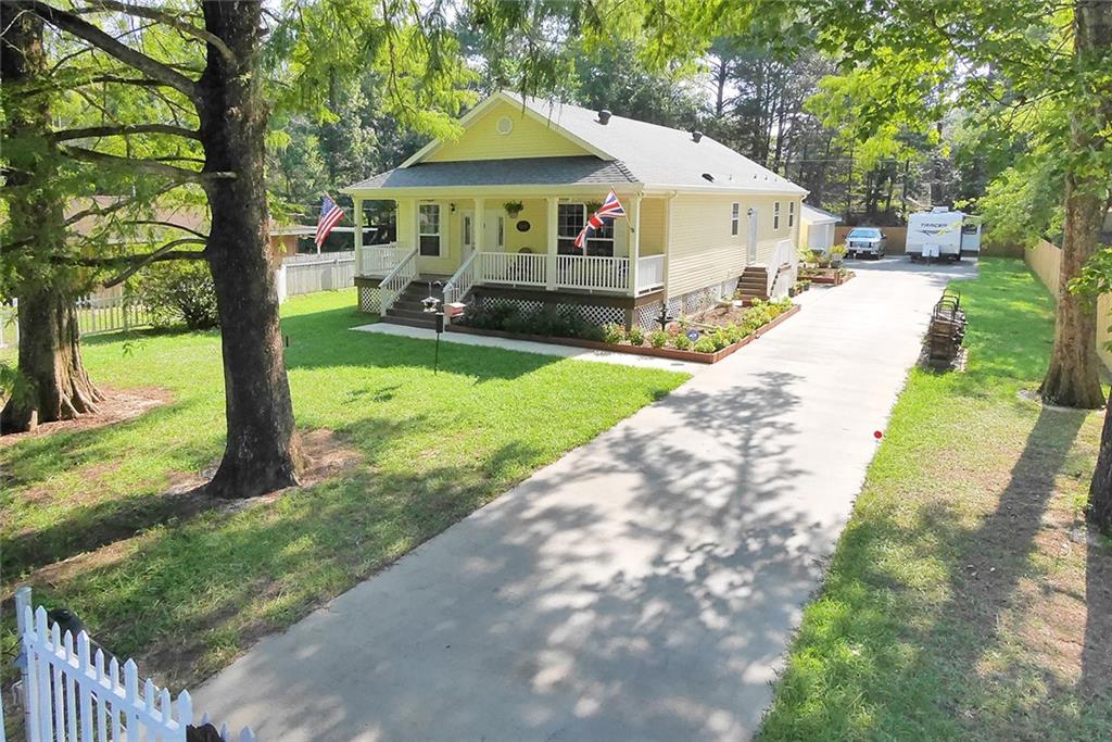 72328 Manor Street Covington, LA 70435 - Photo 1 of 18 Gallery Image 1