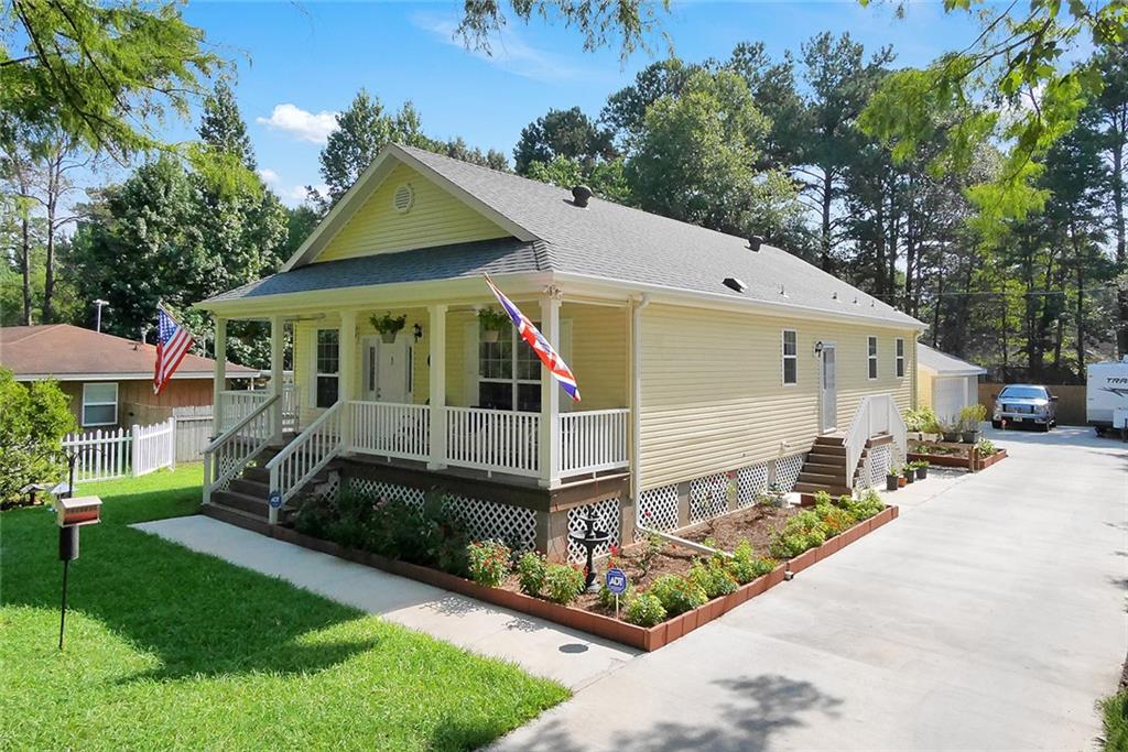 72328 Manor Street Covington, LA 70435 - Photo 3 of 18 Gallery Image 3
