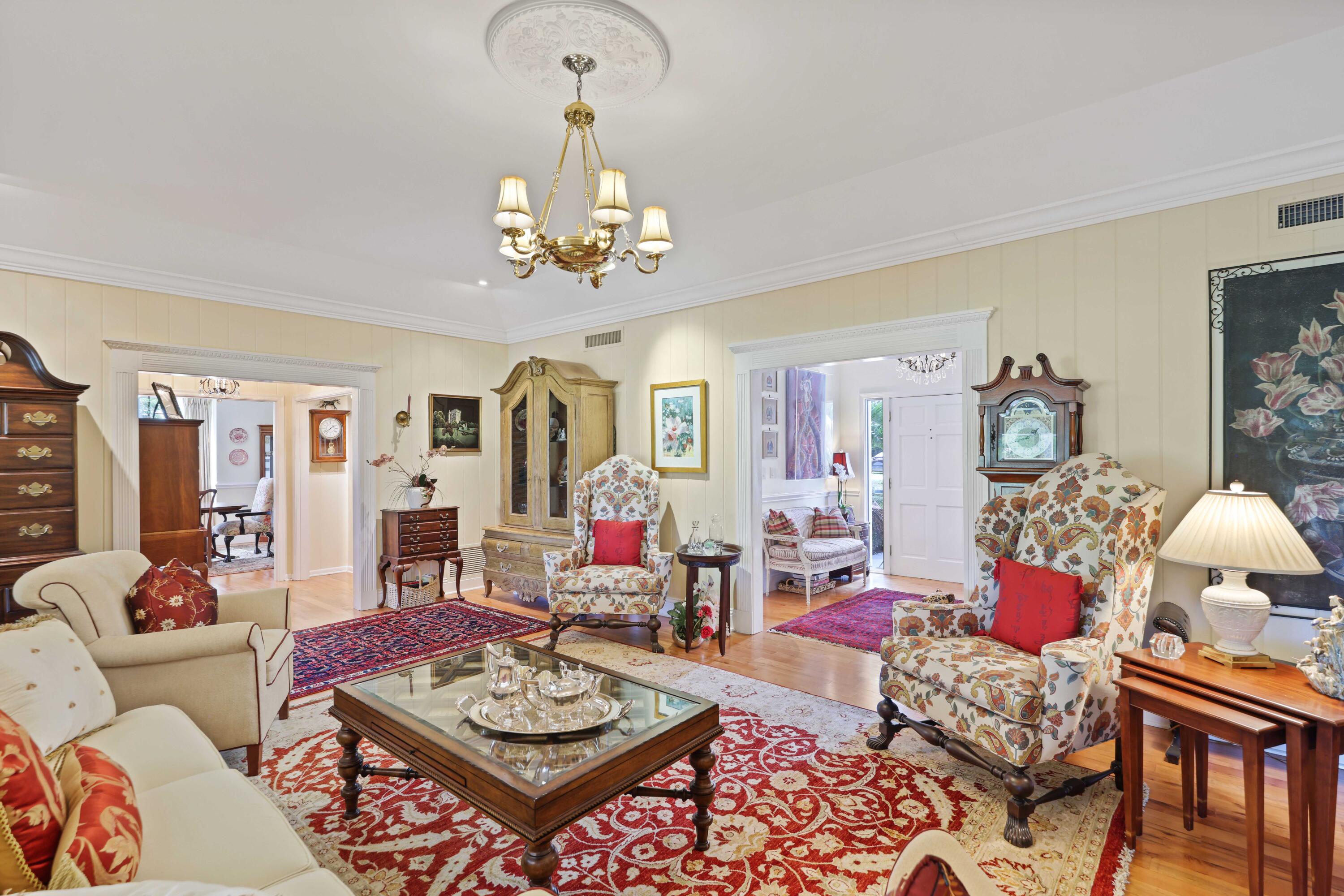 36 Country Road Boynton Beach, FL 33436 - Photo 11 of 51 Living Room