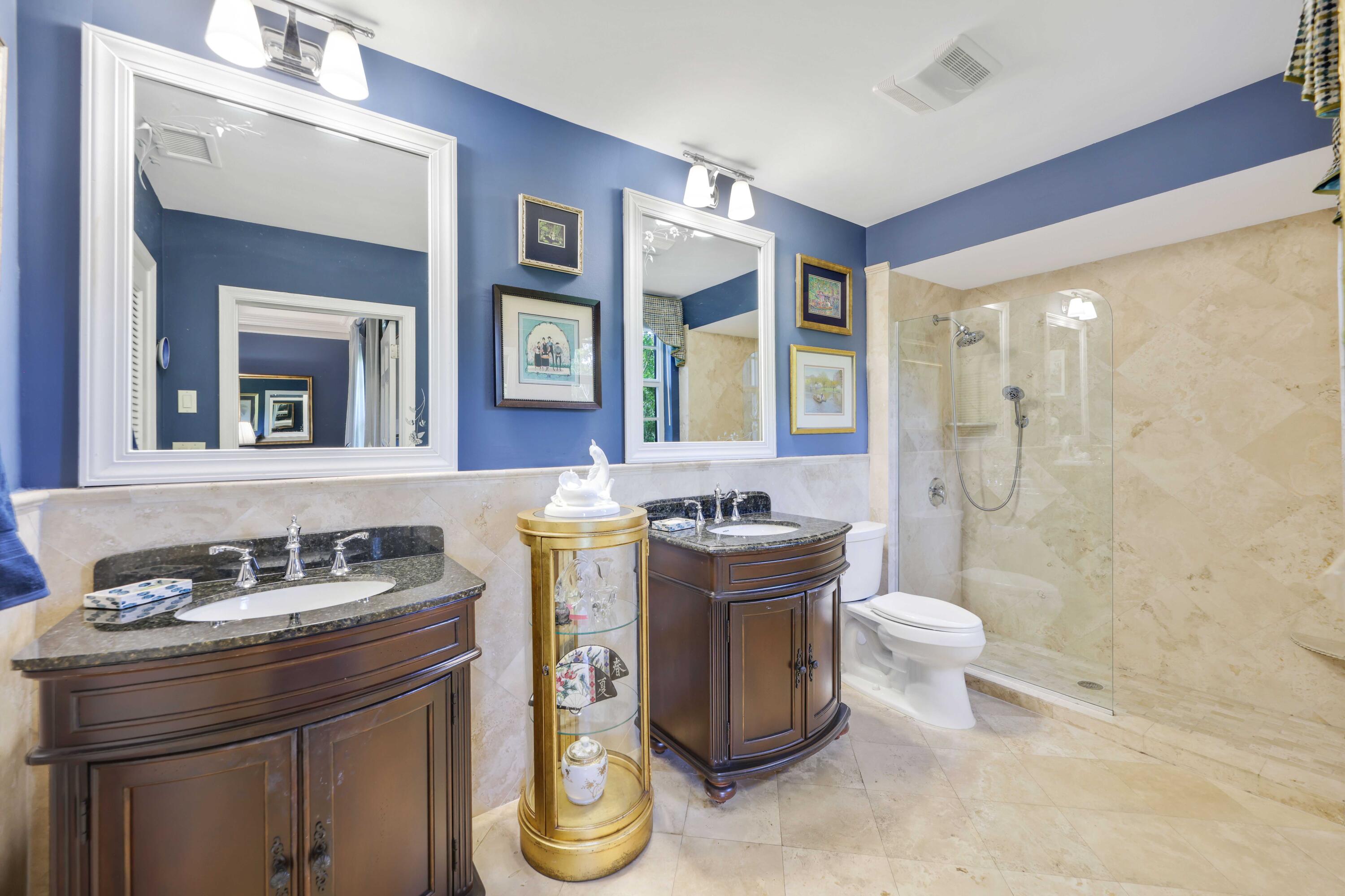 36 Country Road Boynton Beach, FL 33436 - Photo 26 of 51 Primary Bath