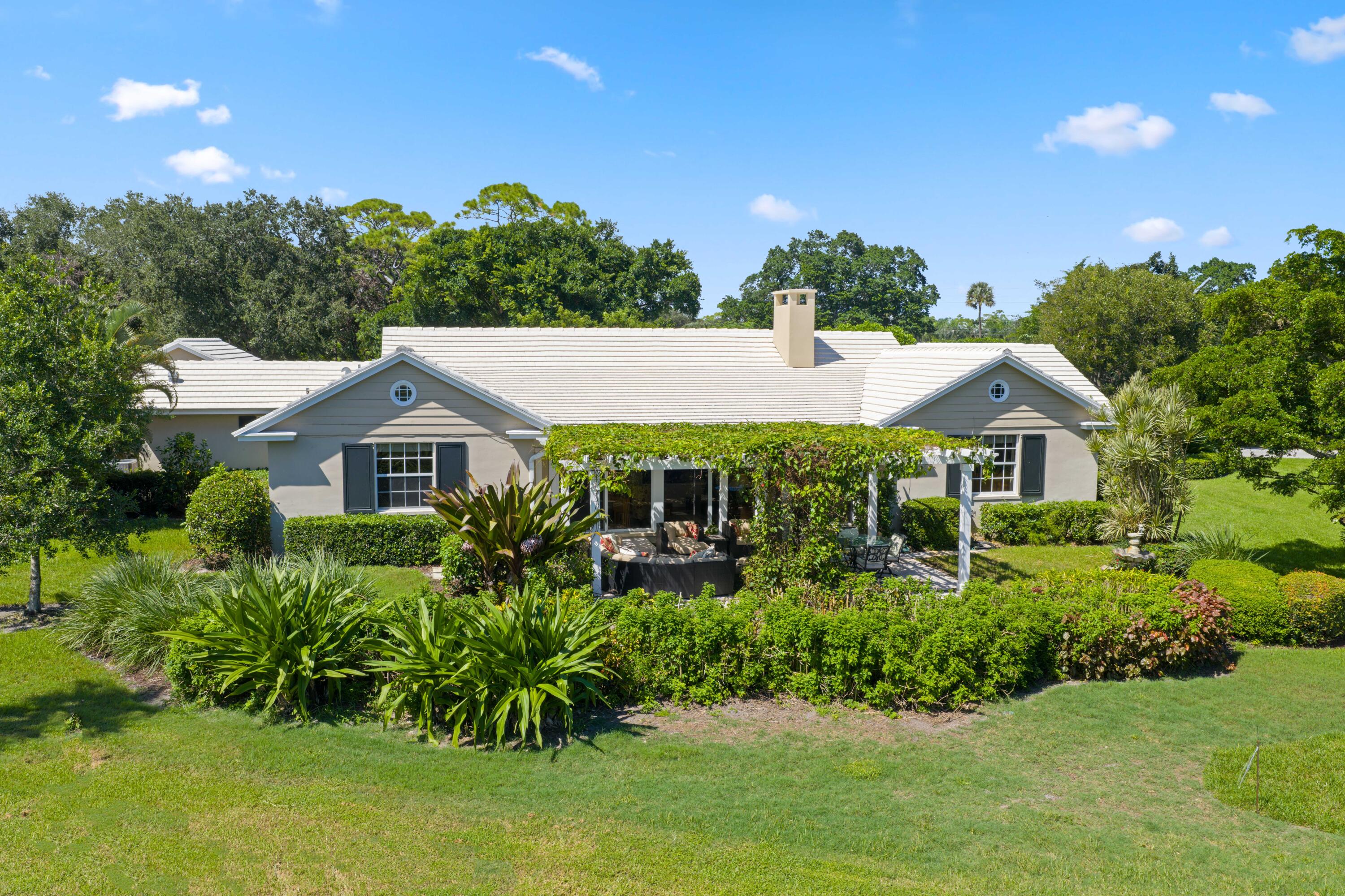 36 Country Road Boynton Beach, FL 33436 - Photo 40 of 51 Back Exterior