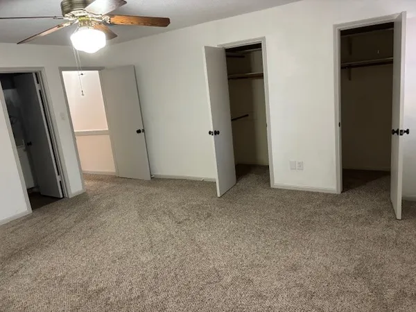 $2,100 | 1323 Reddleshire Lane, Unit 1323, Houston, TX 77043