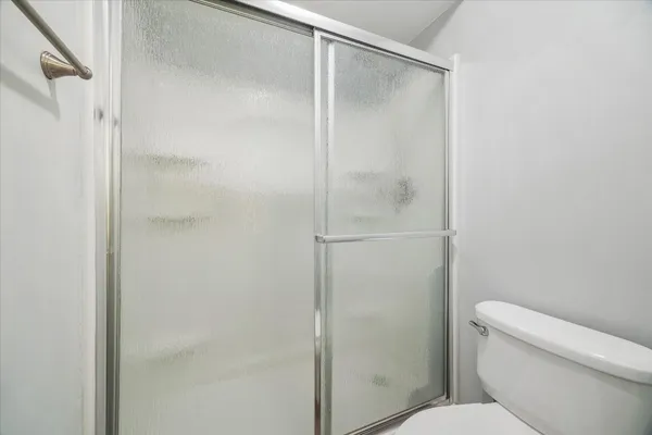 $1,900 | 1323 Reddleshire Lane, Unit 1323, Houston, TX 77043