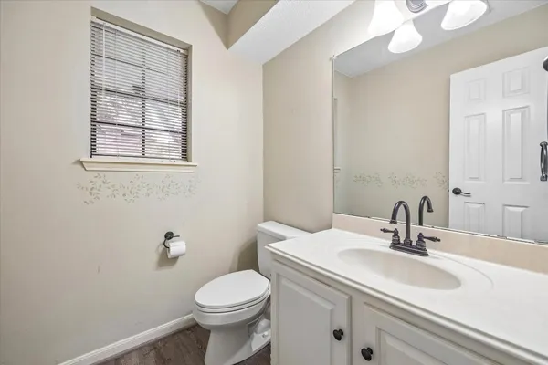 $1,900 | 1323 Reddleshire Lane, Unit 1323, Houston, TX 77043