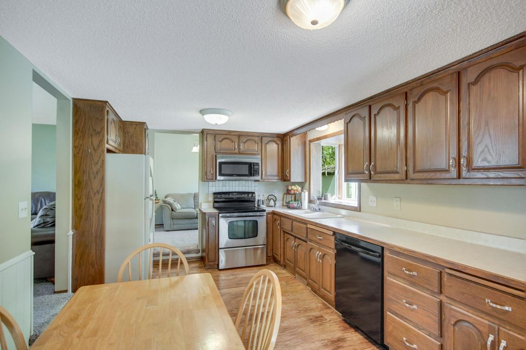 12951 Overlook Road Dayton, MN 55327 - Photo 15 of 35 Gallery Image 15