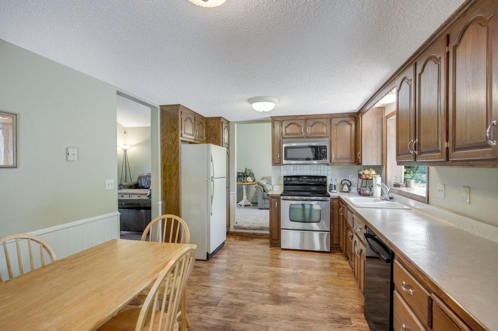 12951 Overlook Road Dayton, MN 55327 - Photo 16 of 35 Gallery Image 16