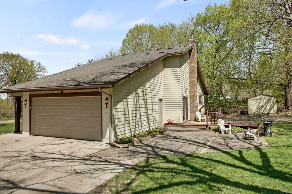 12951 Overlook Road Dayton, MN 55327 - Photo 6 of 35 Gallery Image 6